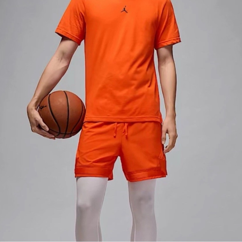 Jordan Sport Men's Dri-FIT Woven Diamond Shorts Team Orange
